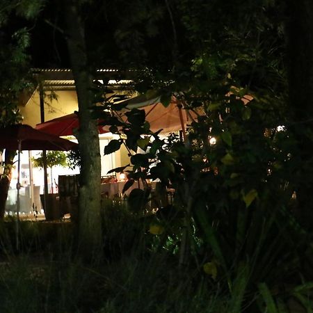 Village Boutique Hotel أوتجيوارونغو المظهر الخارجي الصورة