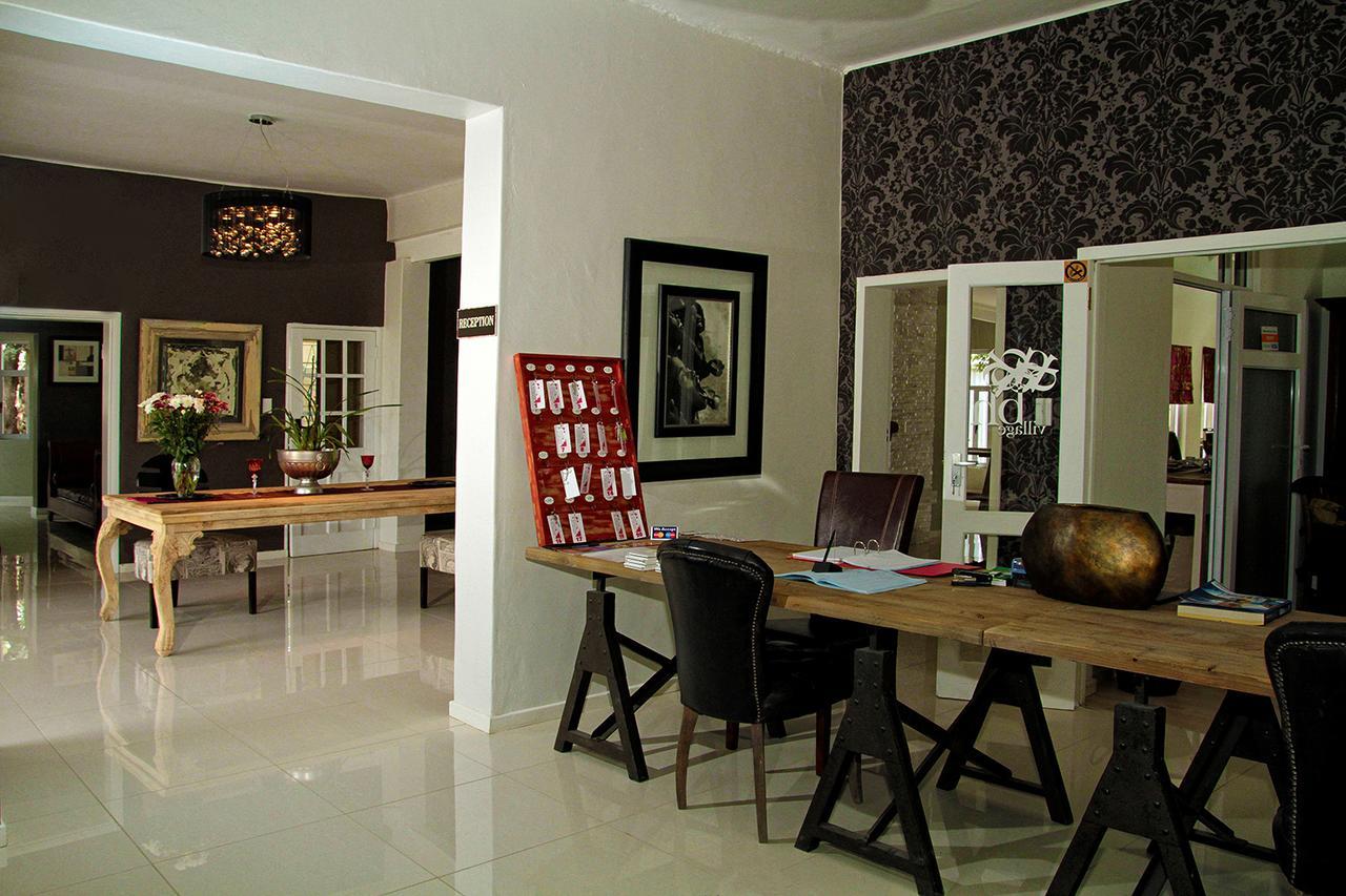 Village Boutique Hotel أوتجيوارونغو المظهر الخارجي الصورة