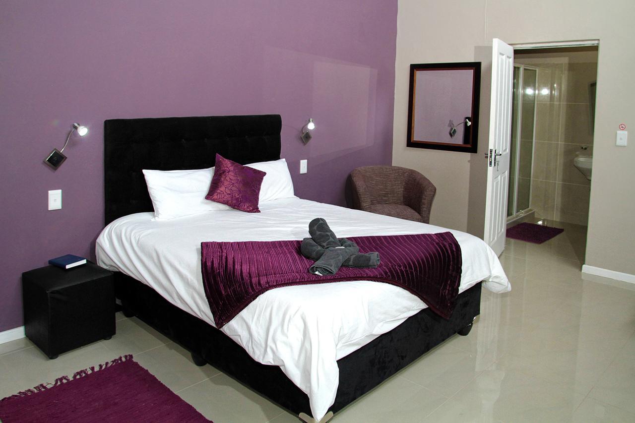 Village Boutique Hotel أوتجيوارونغو المظهر الخارجي الصورة