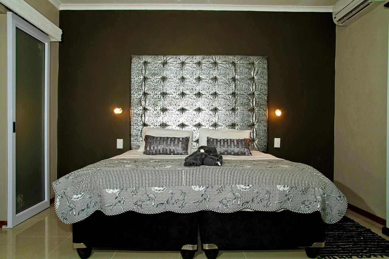 Village Boutique Hotel أوتجيوارونغو المظهر الخارجي الصورة