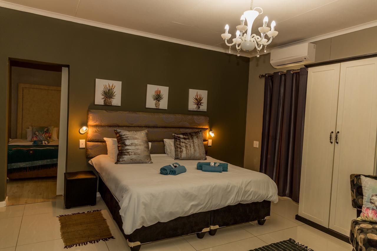 Village Boutique Hotel أوتجيوارونغو المظهر الخارجي الصورة